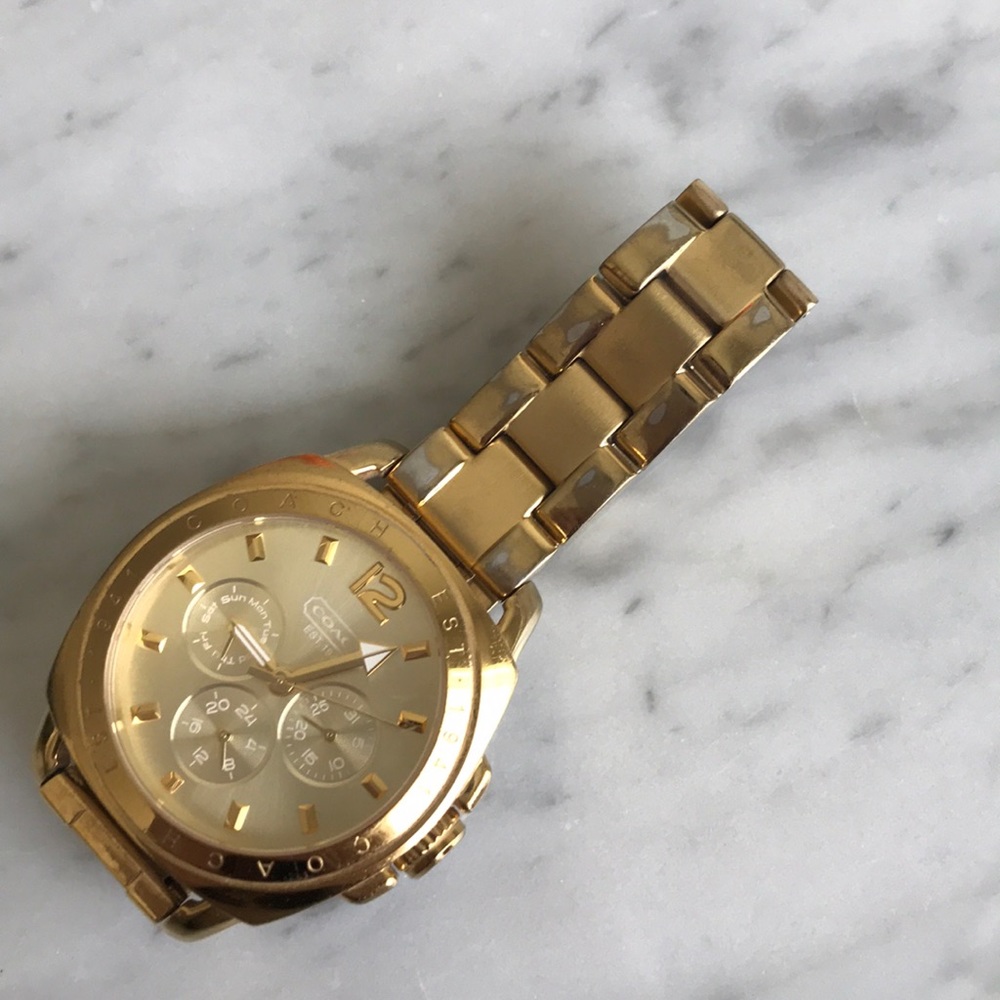 Gold Coach Boyfriend Watch - Picture 4 of 5